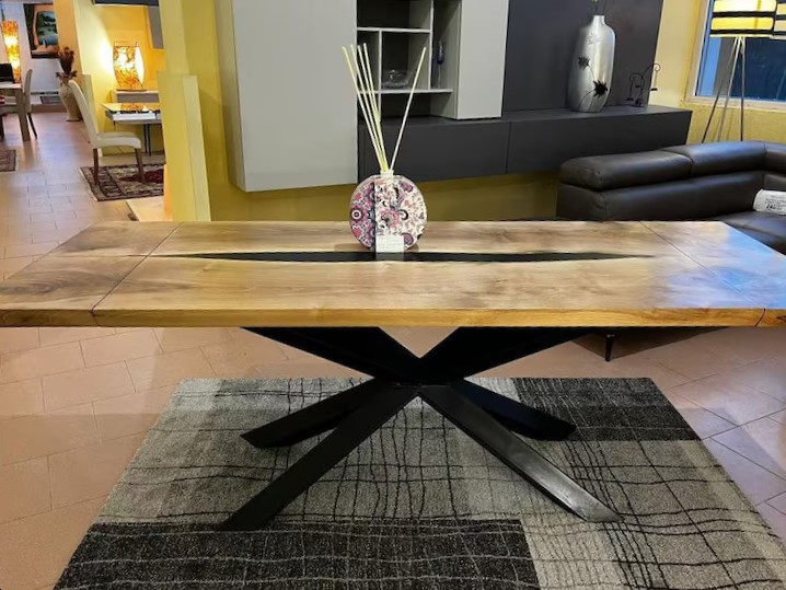 River Epoxy Metal extendable table image